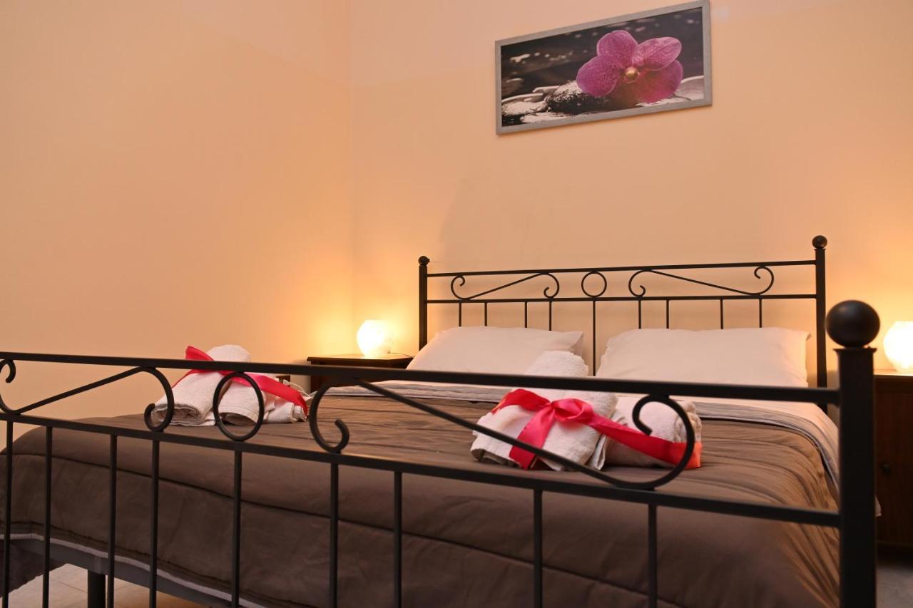B&B A Capua - I Portici Del Centro Екстериор снимка